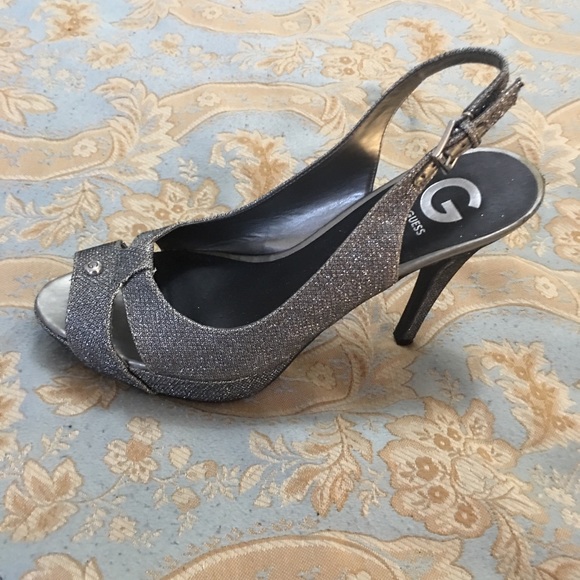 Guess shoes - Picture 3 of 5